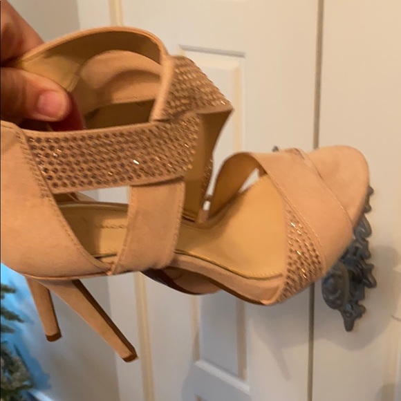 Shoes - Picture 2 of 3